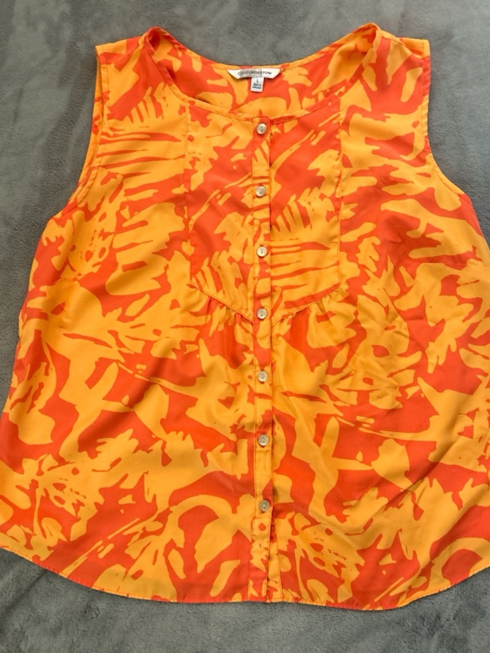 Sleeveless Button Front Top in Bright coral & orange